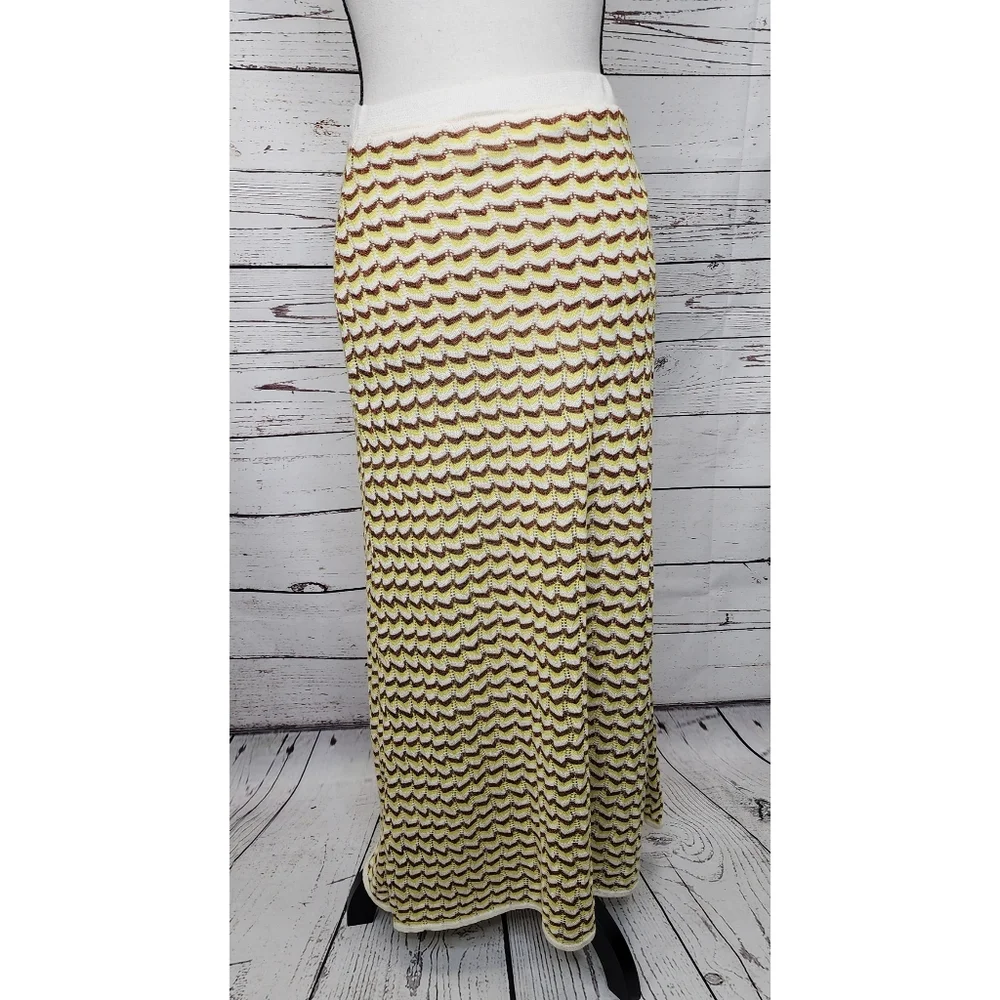 Zara Pointelle Knit Skirt Size Small‎ NWOT